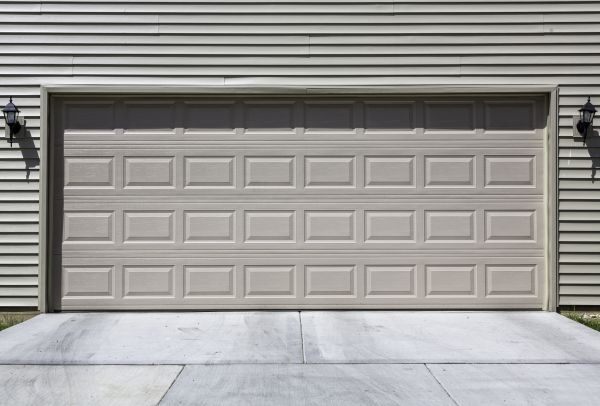 Cost of Garage Siding Installation in Macomb