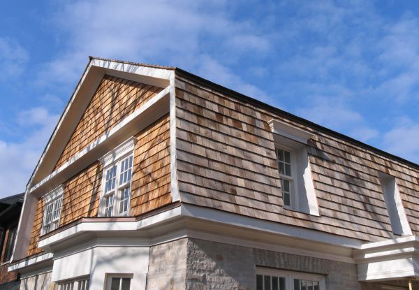 Cost of Shingle Siding Installation in Macomb
