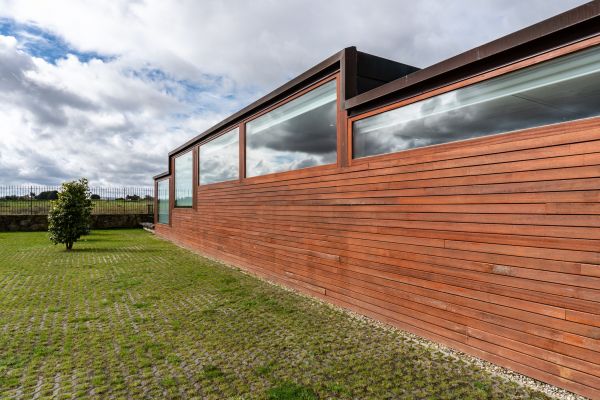 Cost of Wood Cladding Service in Macomb
