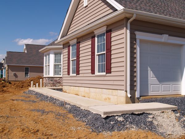 Cost of Cement Siding Repair in Macomb