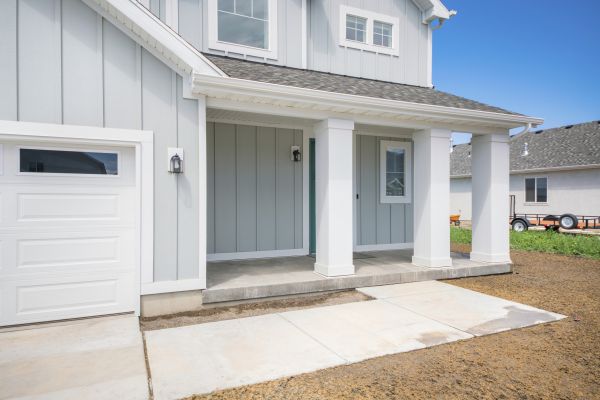 Cost of Batten Siding Installation in Macomb